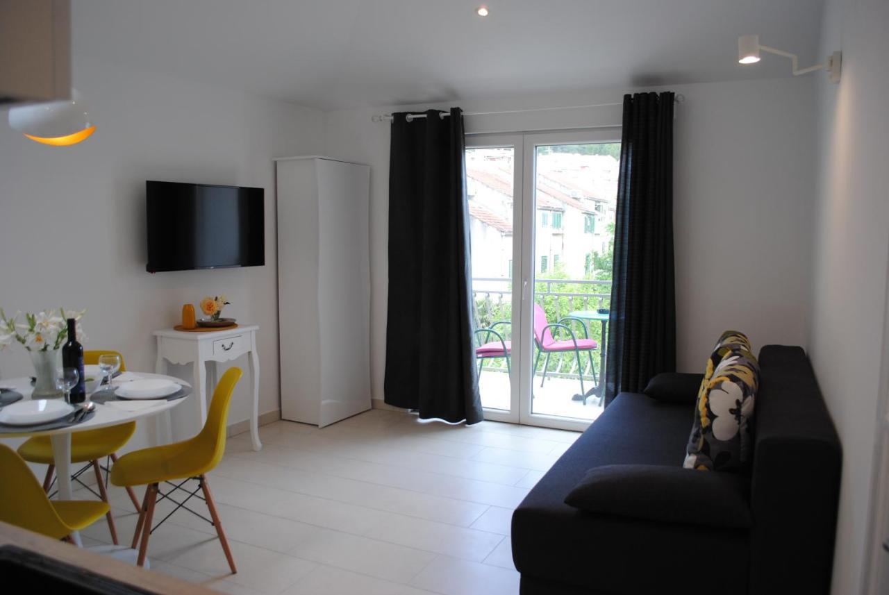 Apartments Natura Makarska Bagian luar foto