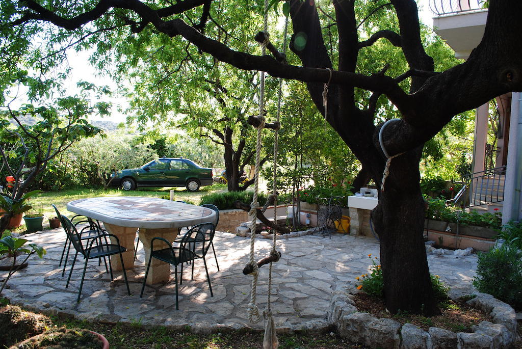 Apartments Natura Makarska Bagian luar foto